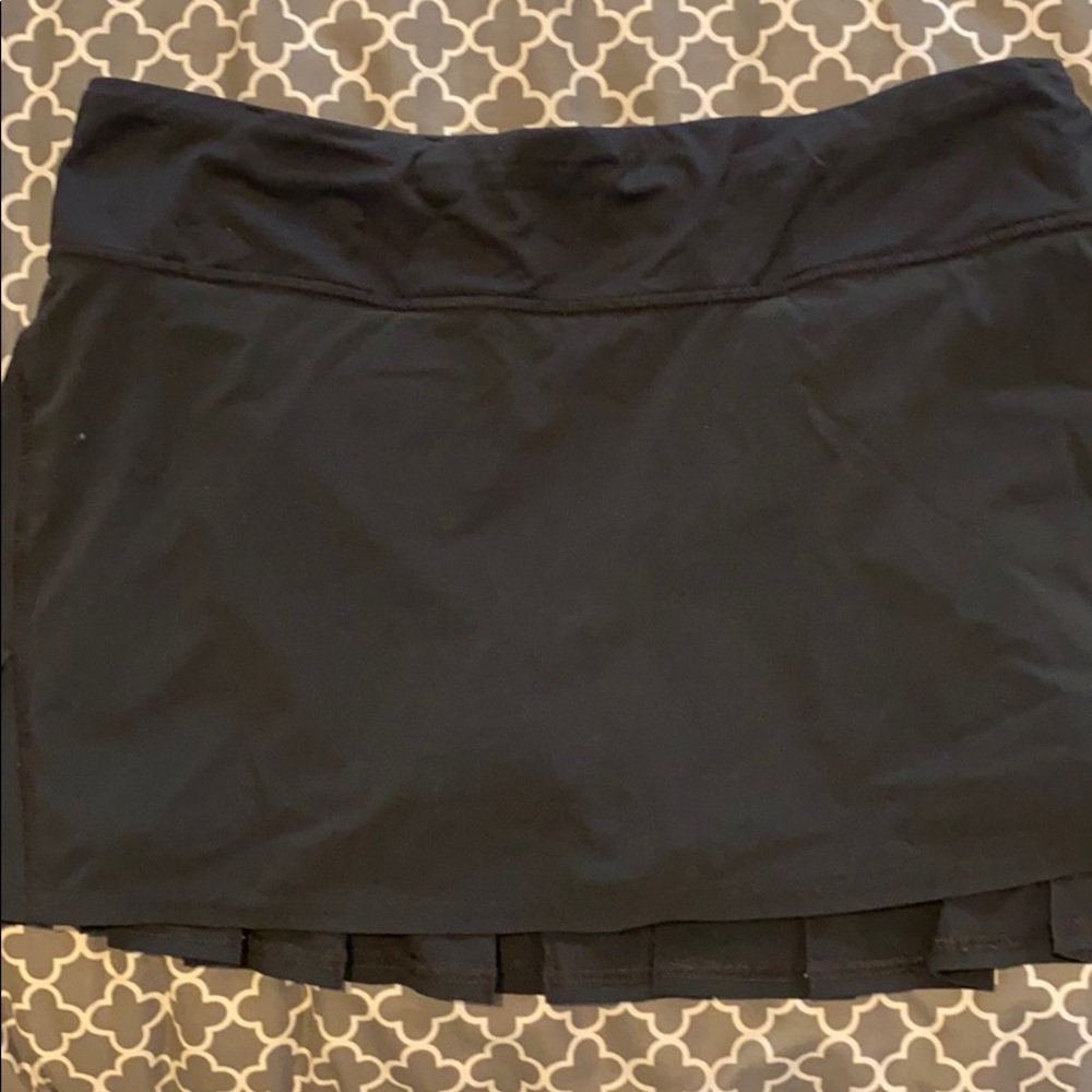 Lululemon Black Skirt size 6